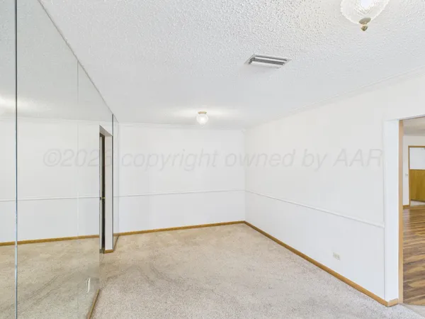 $338,900 | 717 Phillips Drive, Dumas, TX 79029