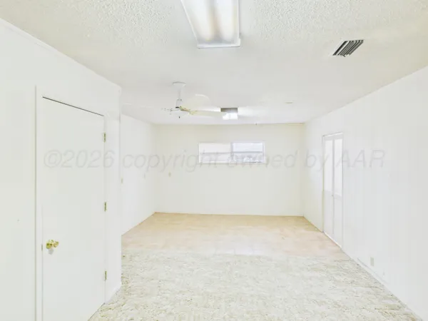 $338,900 | 717 Phillips Drive, Dumas, TX 79029