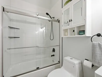 $659,000 | 1615 North Claremont Avenue, Unit 3S, Chicago, IL 60647