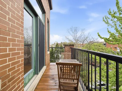 $659,000 | 1615 North Claremont Avenue, Unit 3S, Chicago, IL 60647