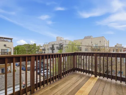 $659,000 | 1615 North Claremont Avenue, Unit 3S, Chicago, IL 60647