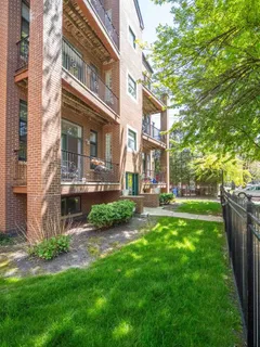 $659,000 | 1615 North Claremont Avenue, Unit 3S, Chicago, IL 60647