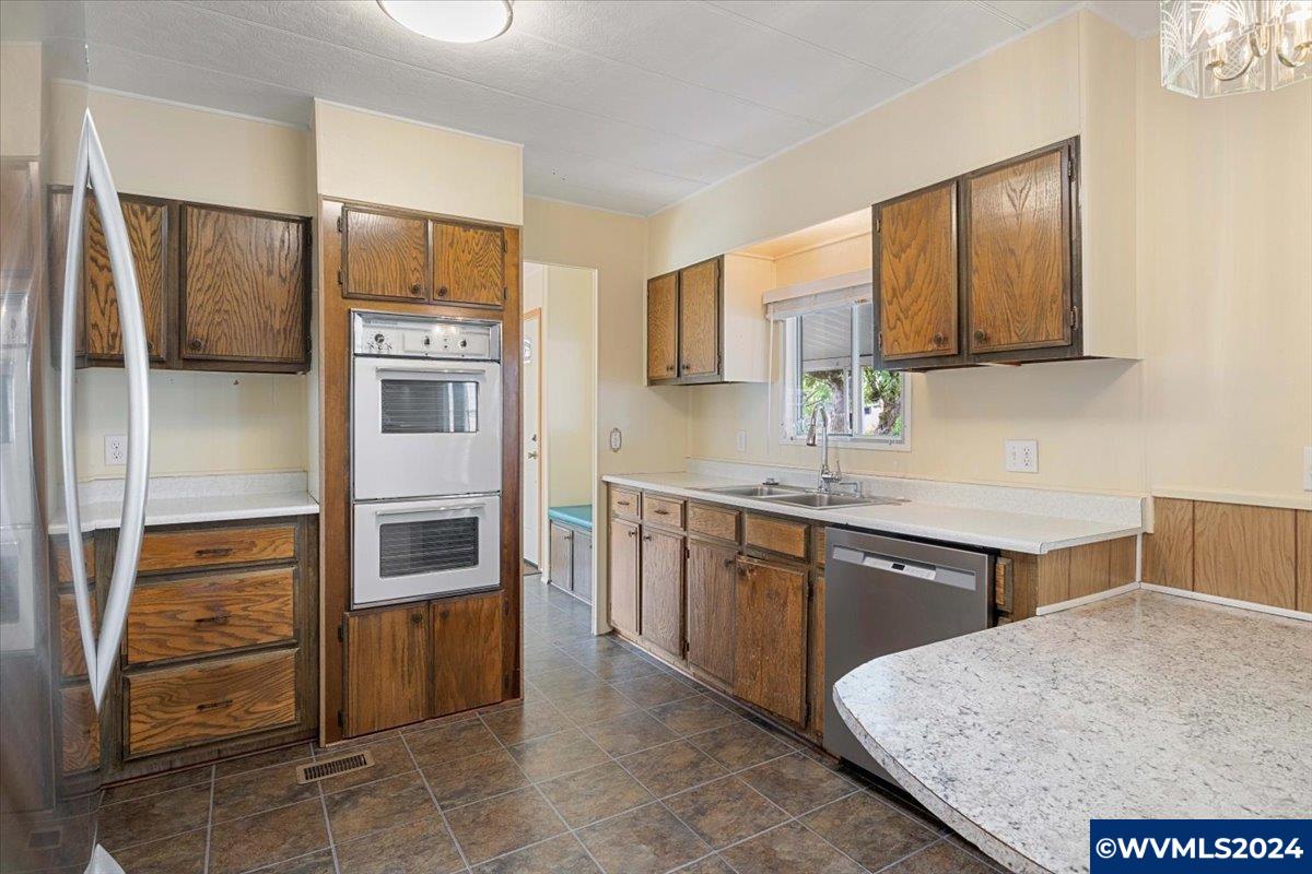 3100 Turner Road Southeast, Unit 106 Salem, OR 97302 - Photo 9 of 28 Gallery Image 9