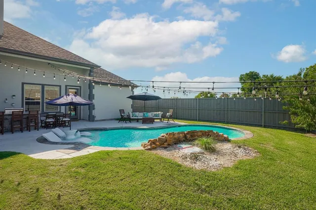 $6,000 | 4713 Highgate Lane, Rowlett, TX 75088