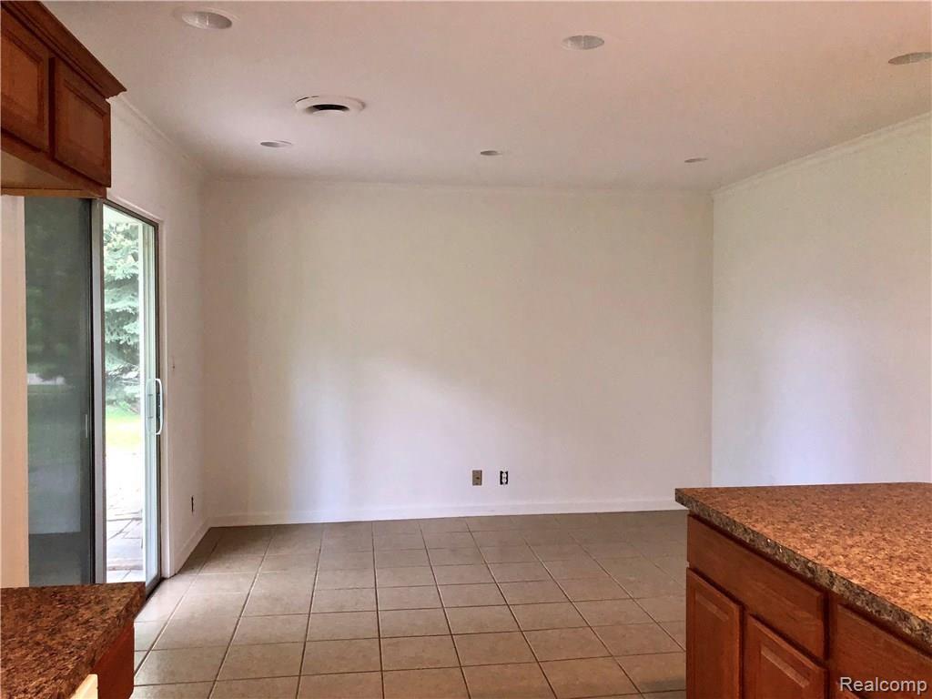 25658 21 Mile Road Chesterfield, MI 48051 - Photo 8 of 18