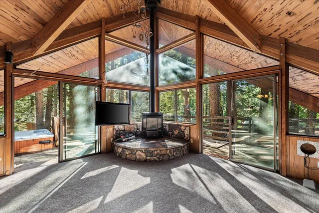 $549,950 | 33946 Leland Meadow Road, Pinecrest, CA 95364