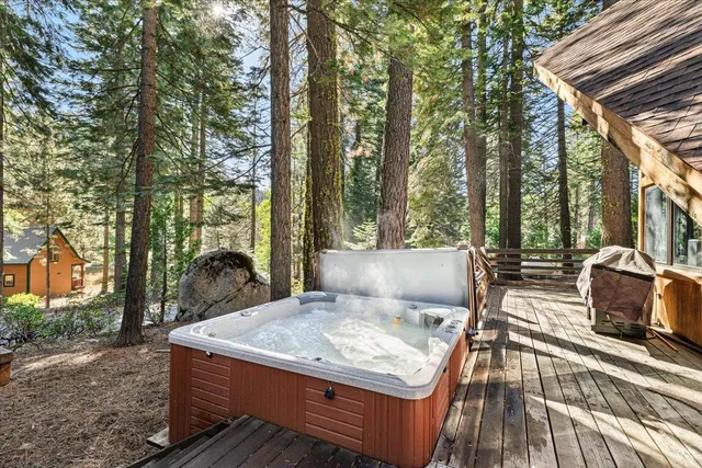 $549,950 | 33946 Leland Meadow Road, Pinecrest, CA 95364