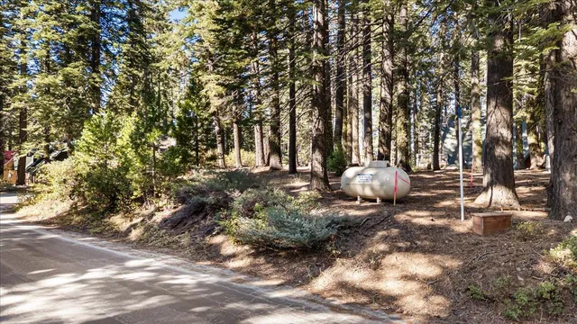 $549,950 | 33946 Leland Meadow Road, Pinecrest, CA 95364