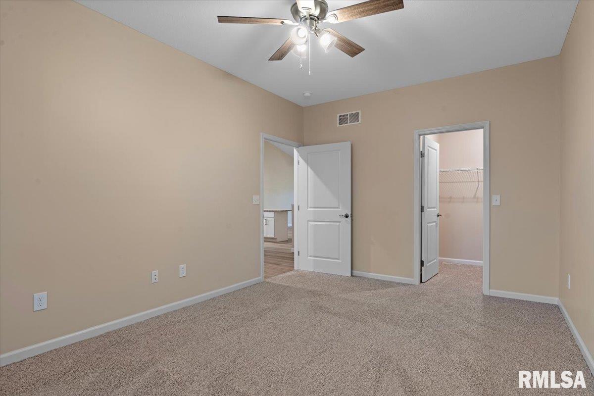 4033 Westgate Drive Springfield, IL 62711 - Photo 24 of 32 Gallery Image 24
