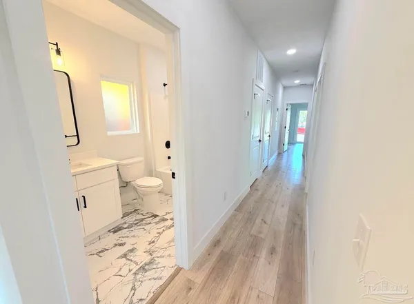 $1,850 | 315 North Pace Boulevard, Unit A, Pensacola, FL 32505