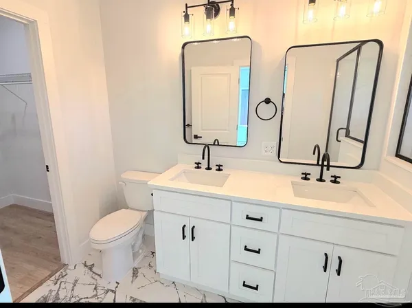 $1,850 | 315 North Pace Boulevard, Unit A, Pensacola, FL 32505