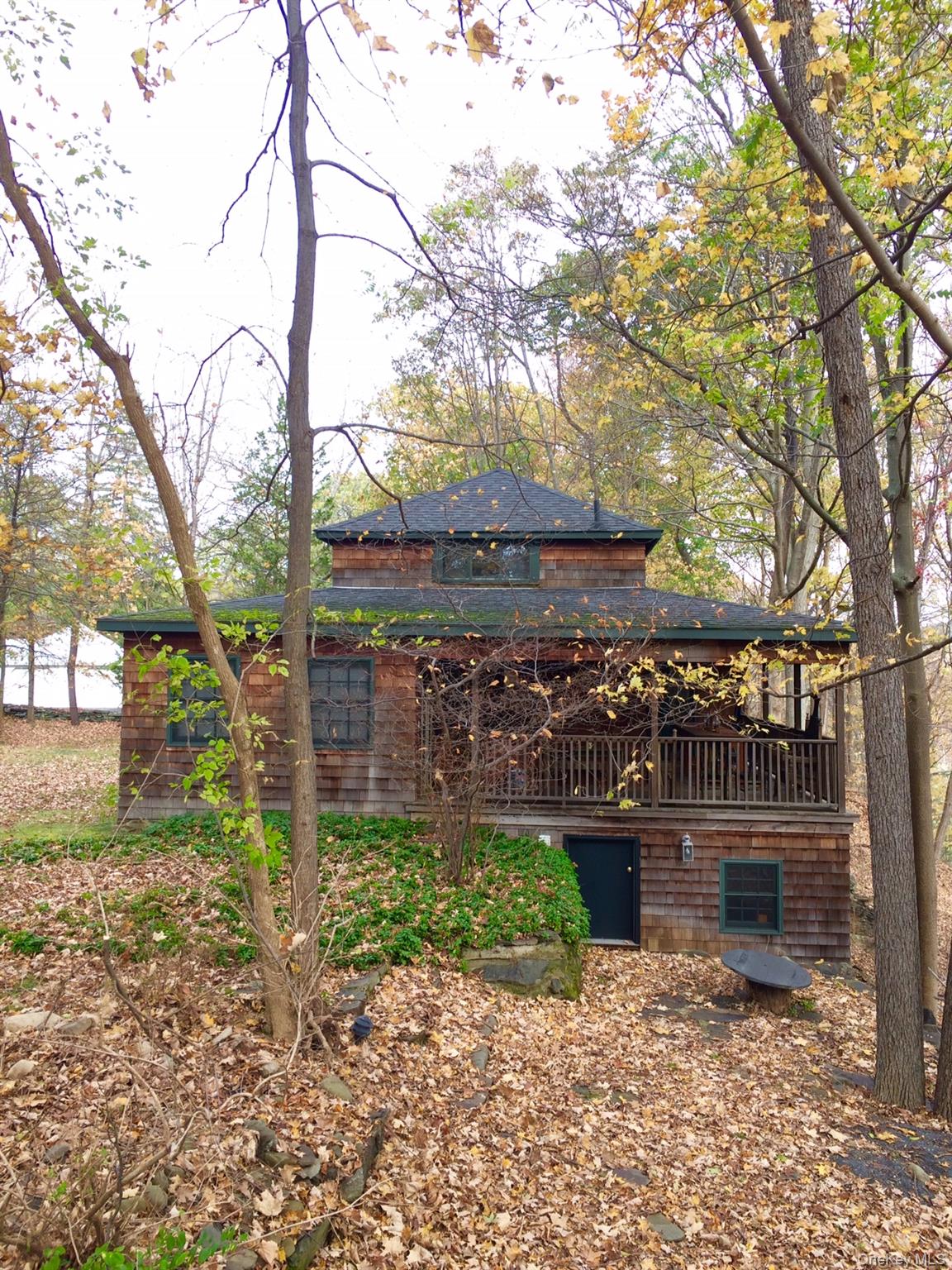 186 Taylor Road Cornwall, NY 10953 - Photo 23 of 26 View of side of house