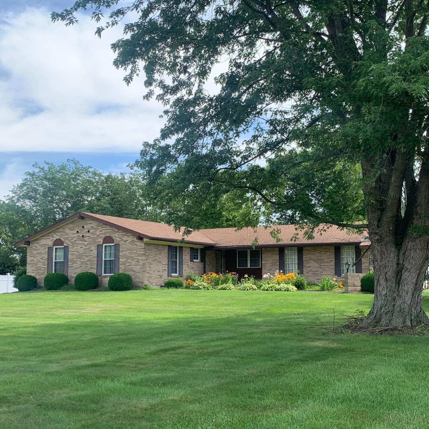 920 Mitchell Road Wilmington, OH 45177 - Photo 4 of 45 Gallery Image 4