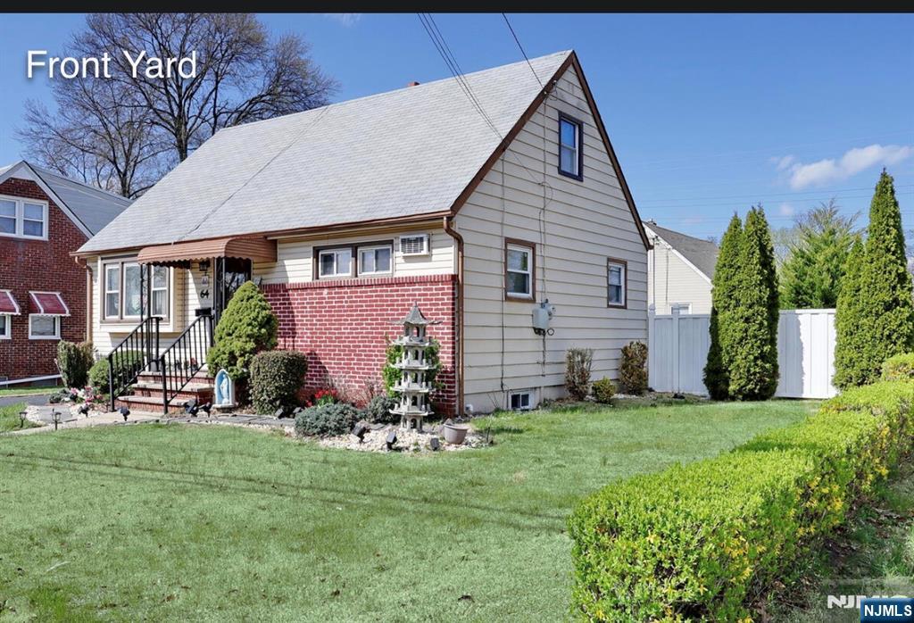 64 Chestnut Street Belleville, NJ 07109 - Photo 2 of 17