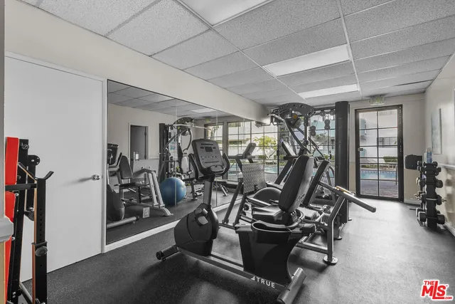 $639,000 | 5000 South Centinela Avenue, Unit 128, Los Angeles, CA 90066