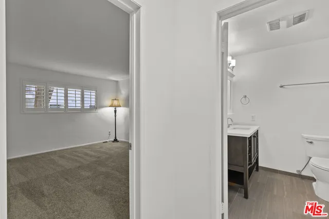 $639,000 | 5000 South Centinela Avenue, Unit 128, Los Angeles, CA 90066