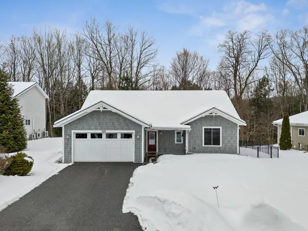 $679,000 | 64 Webster Ridge, Shelburne, VT 05482
