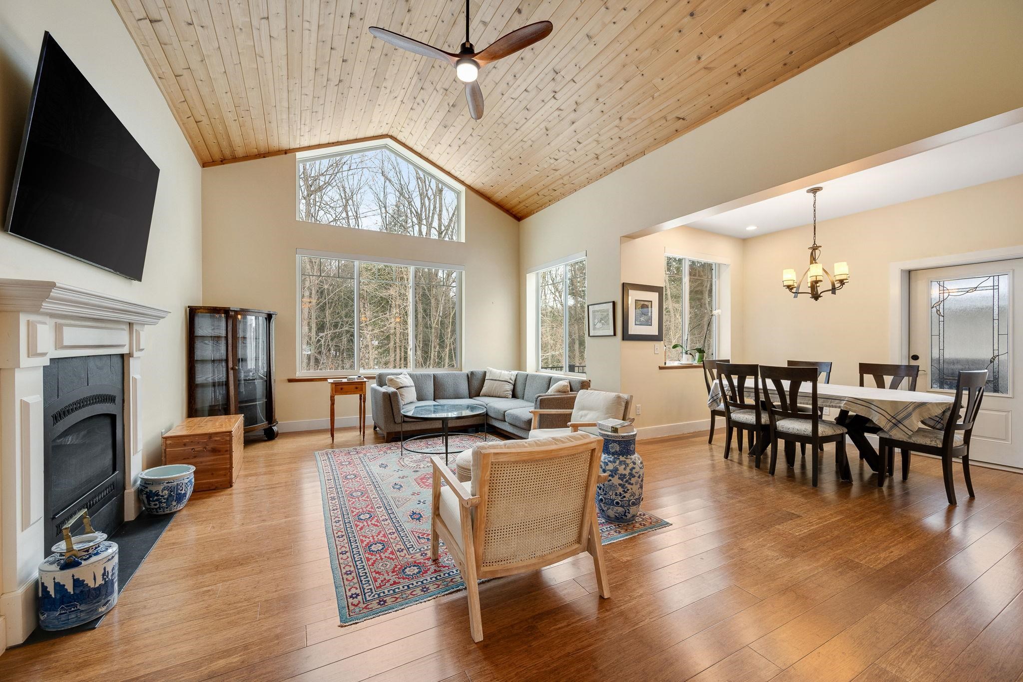 64 Webster Ridge Shelburne, VT 05482 - Photo 16 of 52