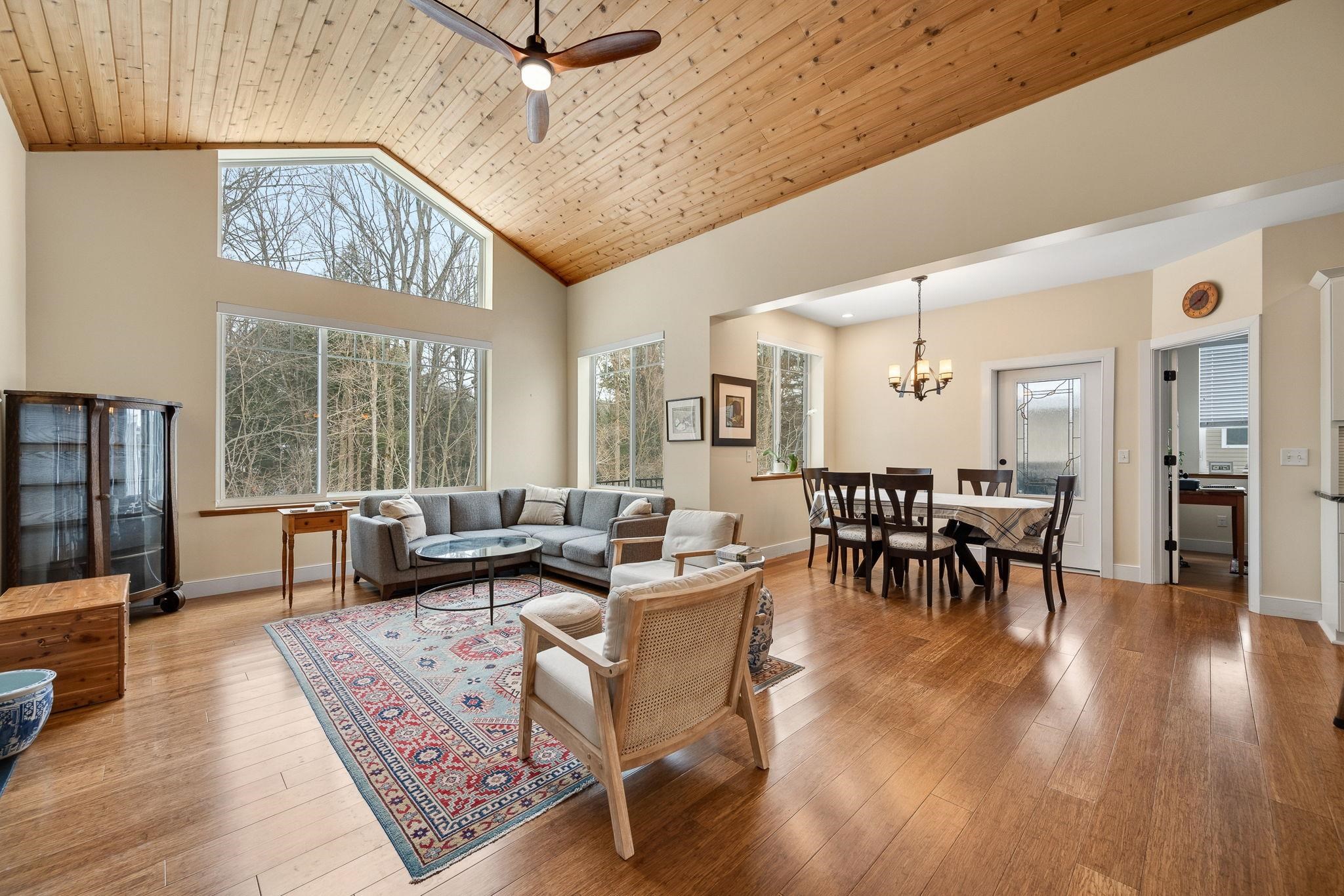 64 Webster Ridge Shelburne, VT 05482 - Photo 18 of 52