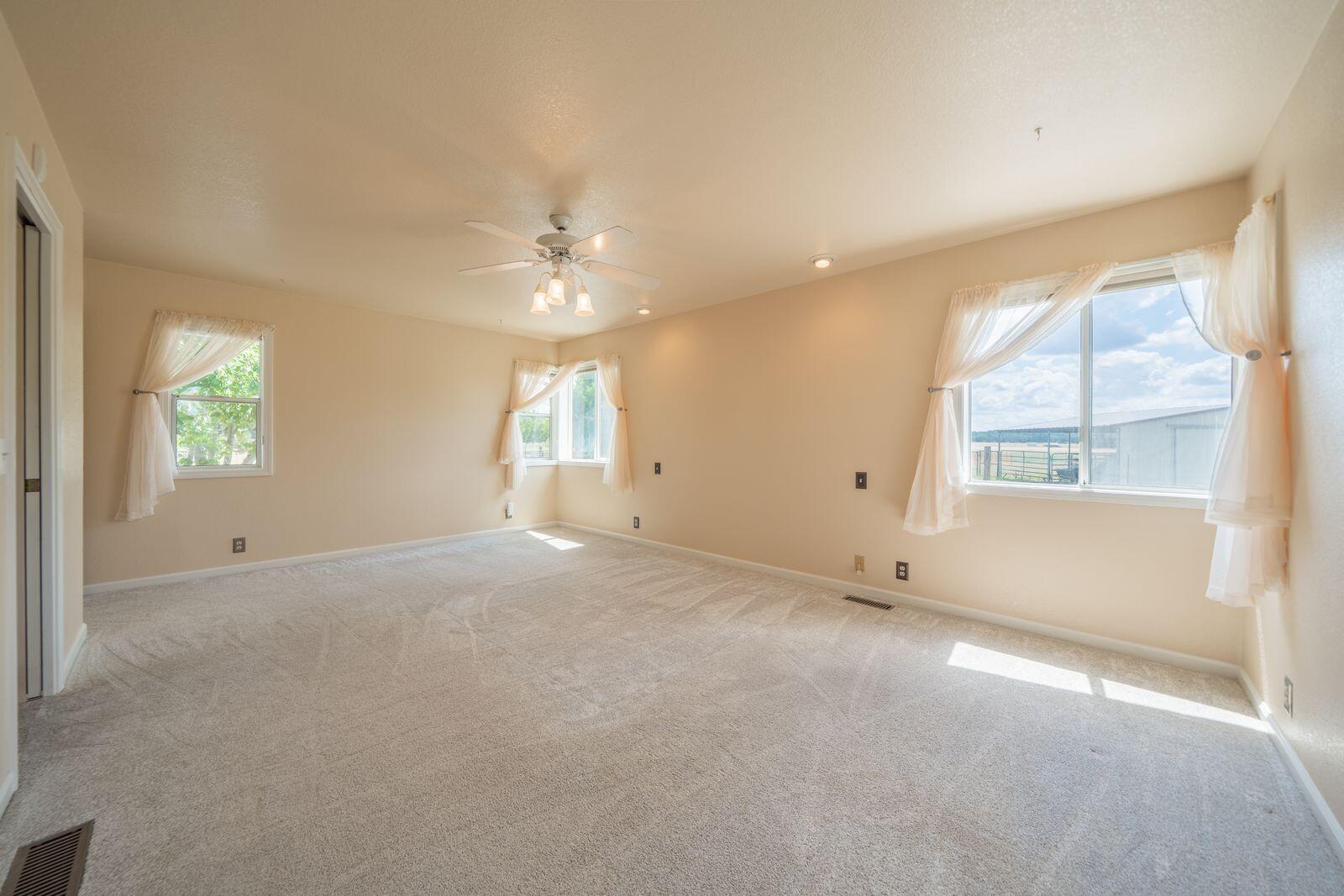22162 Silver Spur Road Palo Cedro, CA 96073 - Photo 21 of 80 QgFQj09w