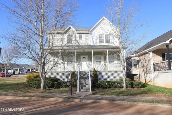 $529,900 | 101 Willowcreek Boulevard, Sweetwater, TN 37874