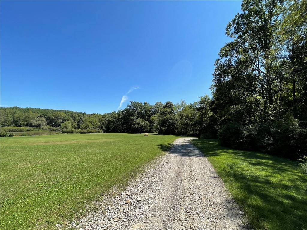 393 Workman Road Farmington, PA 15437 - Photo 8 of 25 Gallery Image 8