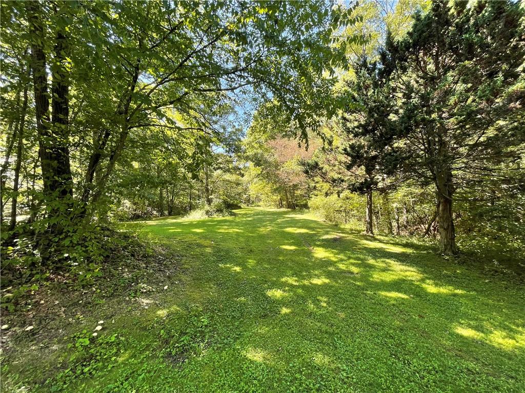 393 Workman Road Farmington, PA 15437 - Photo 10 of 25 Gallery Image 10