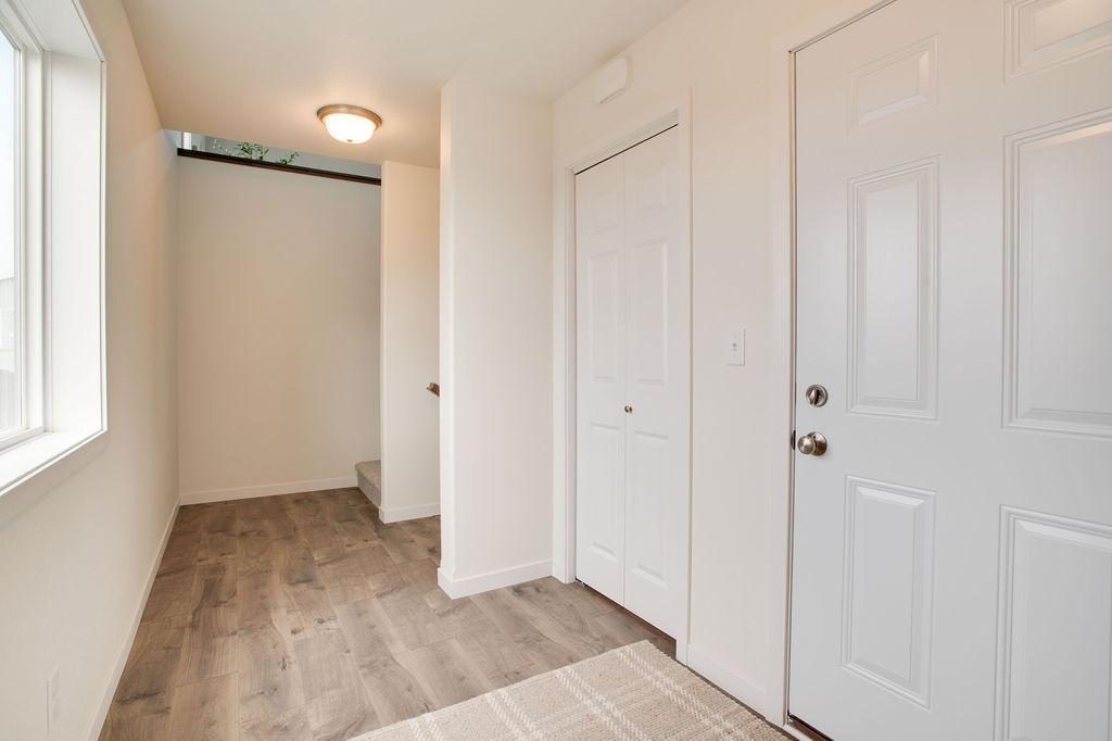 6876 Belding Drive South Fargo, ND 58104 - Photo 3 of 29