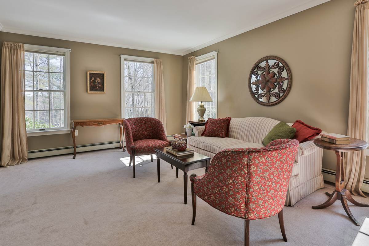 2 Deer Run Road Atkinson, NH 03811 - Photo 10 of 34 Gallery Image 10