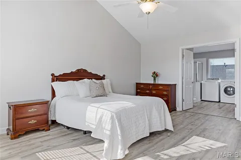 $385,000 | 30 Walnut Knoll Court, St. Charles, MO 63304