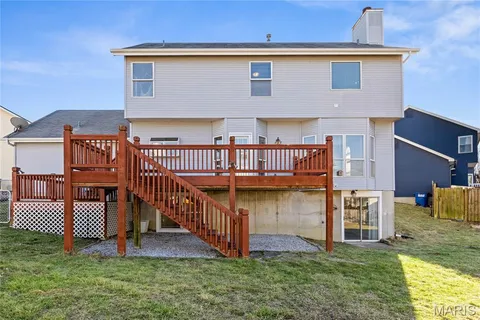 $385,000 | 30 Walnut Knoll Court, St. Charles, MO 63304