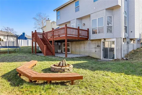 $385,000 | 30 Walnut Knoll Court, St. Charles, MO 63304