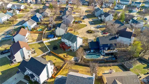 $385,000 | 30 Walnut Knoll Court, St. Charles, MO 63304