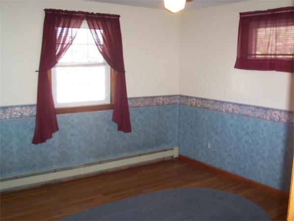 103 Standish Street Worcester, MA 01604 - Photo 15 of 29 Gallery Image 15