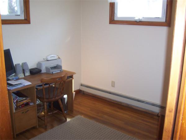 103 Standish Street Worcester, MA 01604 - Photo 16 of 29 Gallery Image 16