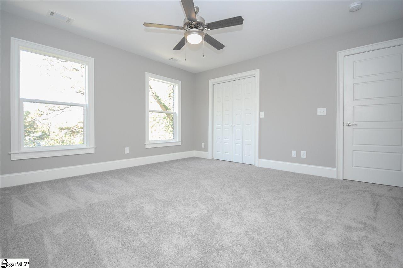 1622 Cleveland Street Greenville, SC 29607 - Photo 26 of 32