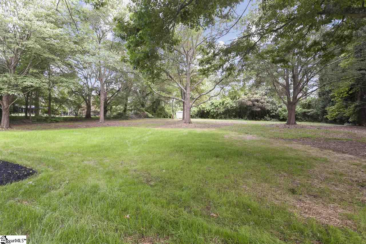 1622 Cleveland Street Greenville, SC 29607 - Photo 30 of 32
