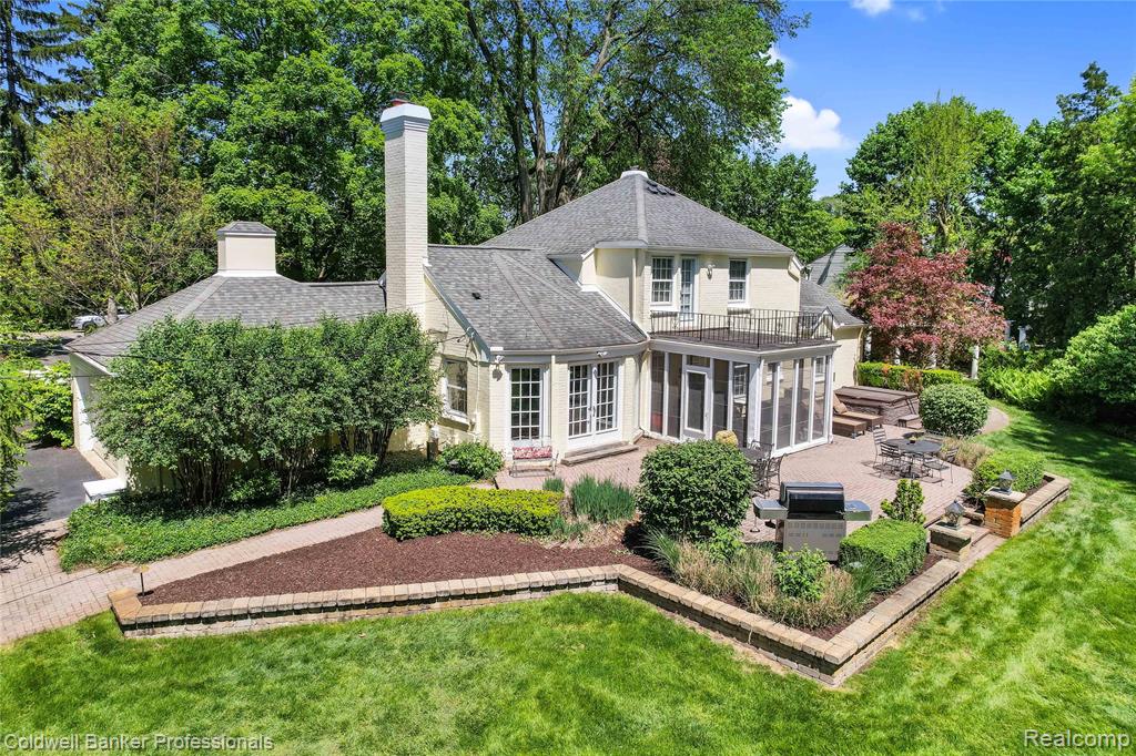 19905 Beverly Road Beverly Hills, MI 48025 - Photo 10 of 98