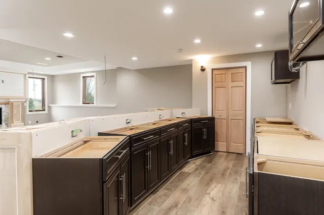 $699,999 | 9259 Hayrack Trail, Stillman Valley, IL 61084