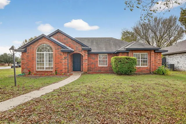$325,000 | 607 Rawlins Drive, Lancaster, TX 75146
