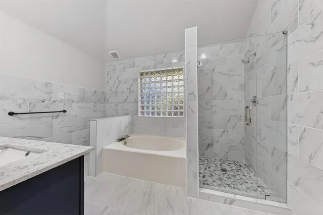 $325,000 | 607 Rawlins Drive, Lancaster, TX 75146