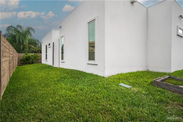 $2,850 | 1824 Harvard Avenue, McAllen, TX 78504