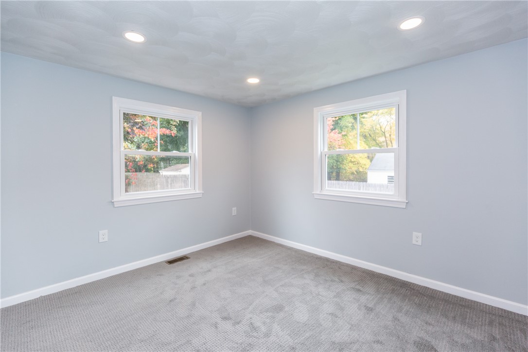 135 Lewiston Street Warwick, RI 02889 - Photo 9 of 20 Bedroom