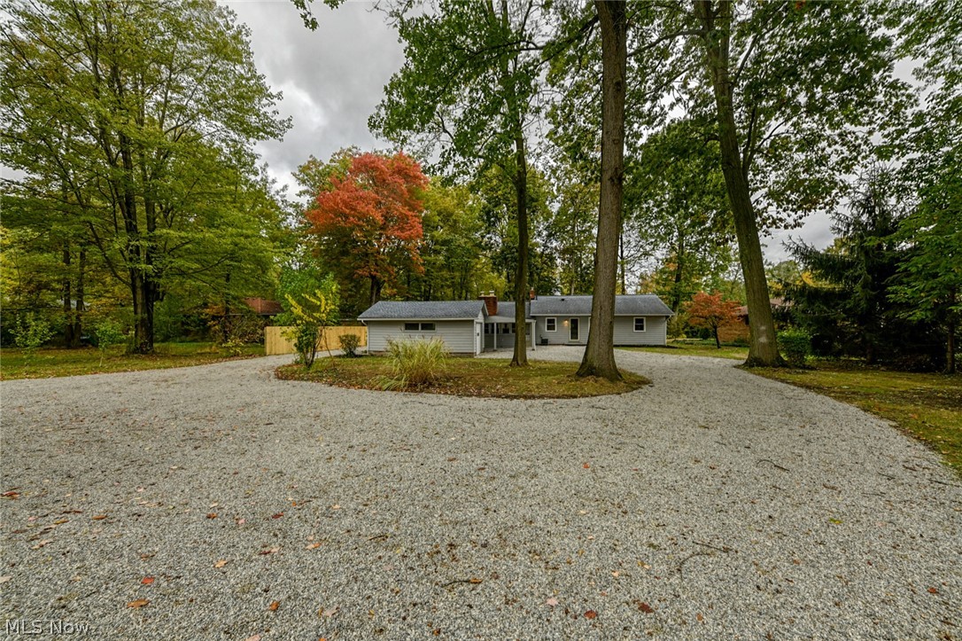 748 Fairwood Road New Franklin, OH 44319 - Photo 5 of 34