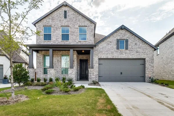 $449,900 | 503 North Eagle Pt Road, Van Alstyne, TX 75495