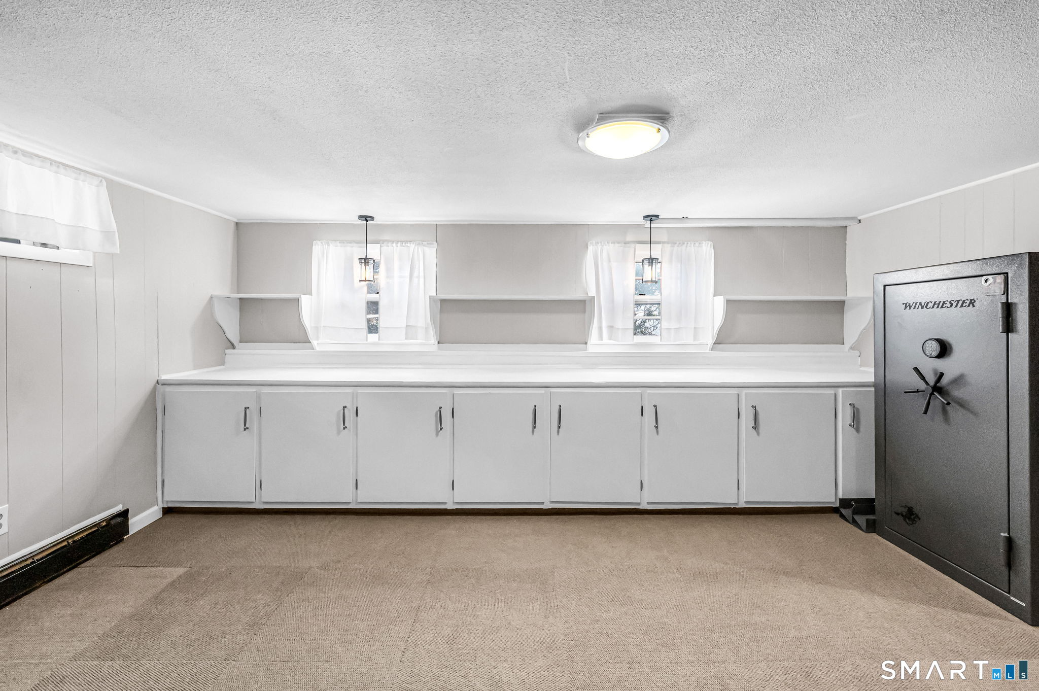 9 Hale Road Enfield, CT 06082 - Photo 27 of 40 a utility room with cabinets