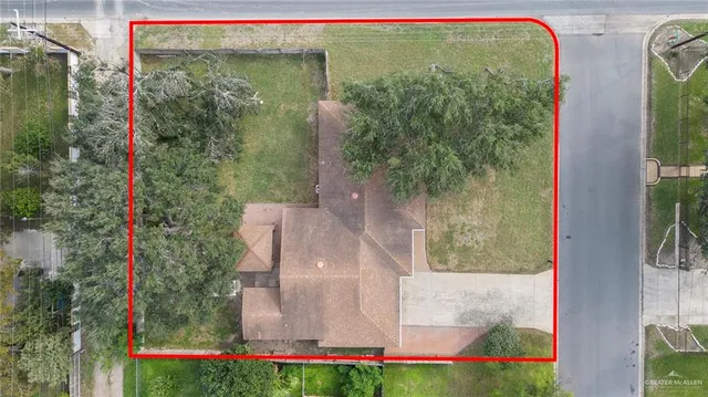 a view of a outdoor space