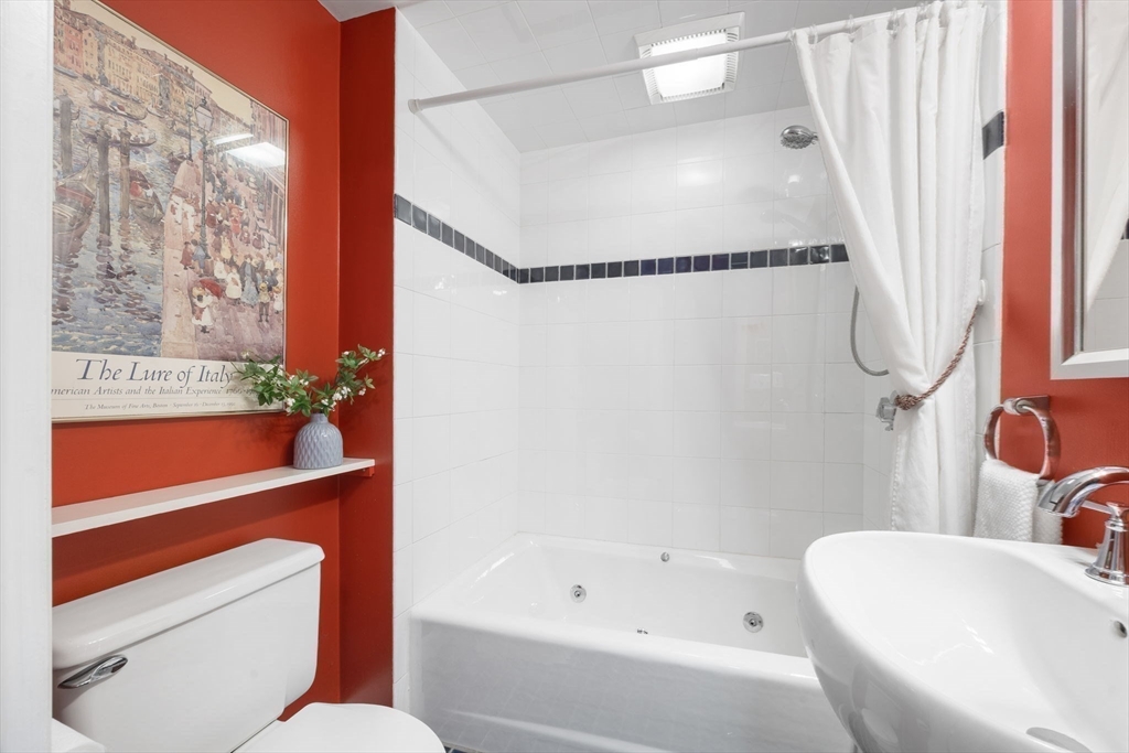 50 Conrad Road Melrose, MA 02176 - Photo 21 of 39 Gallery Image 21
