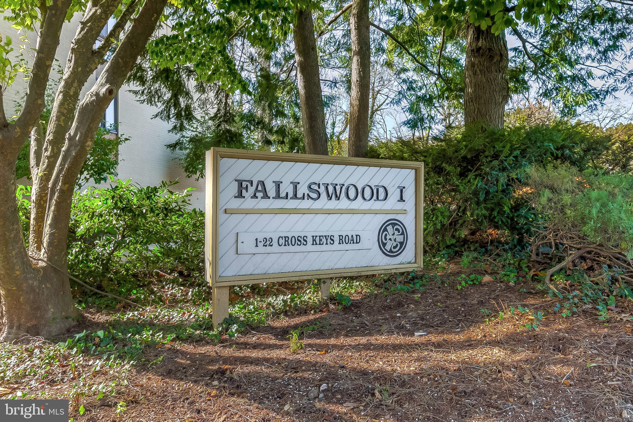18 Cross Keys Road, Unit 18A Baltimore, MD 21210 - Photo 3 of 31