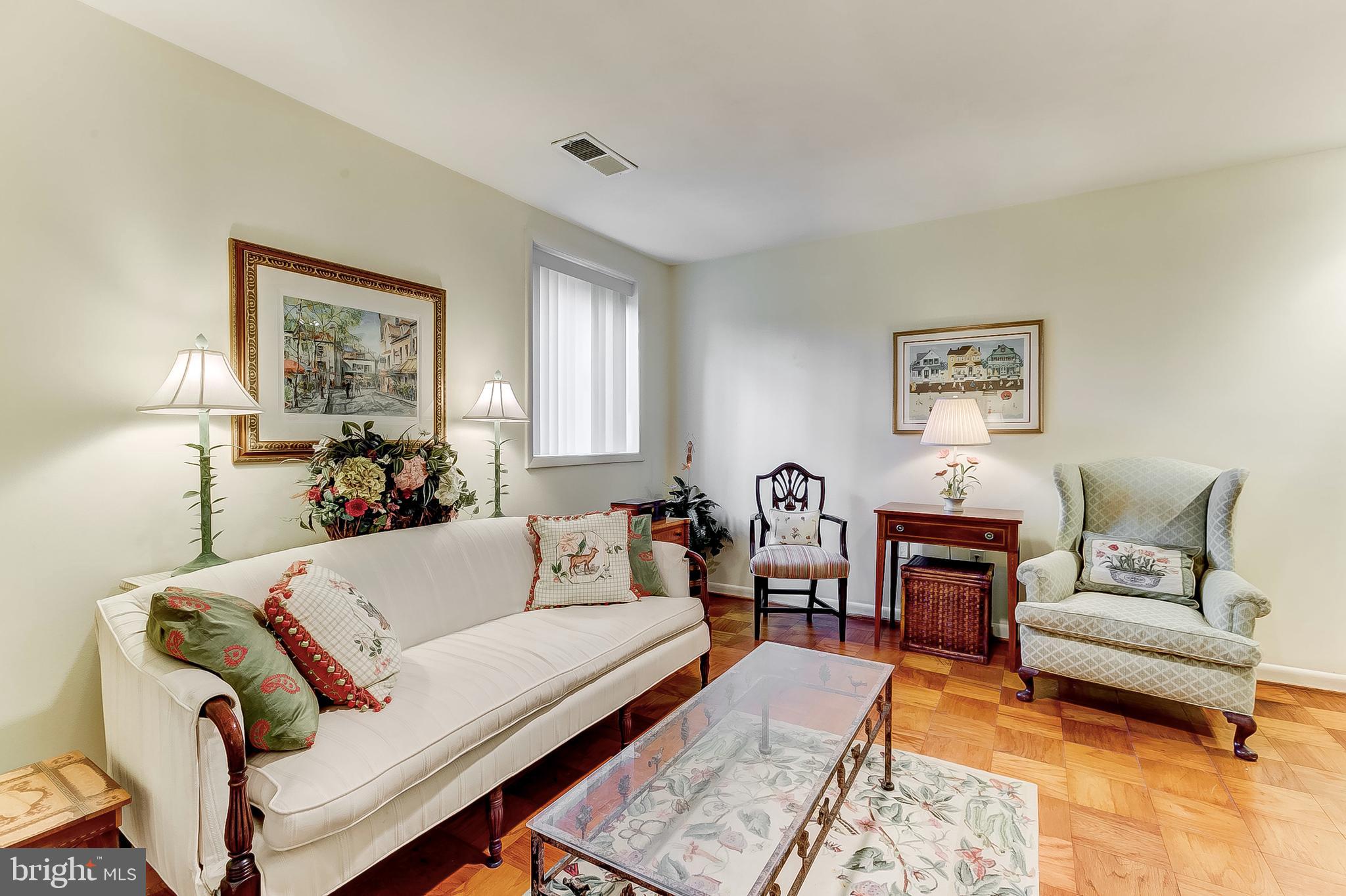 18 Cross Keys Road, Unit 18A Baltimore, MD 21210 - Photo 7 of 31